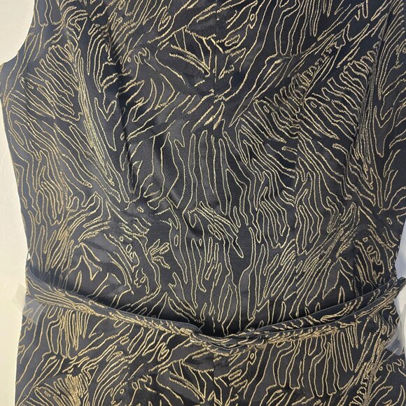 CACHE Luxe Sheath Dress - Size 6 - Picture 5 of 8